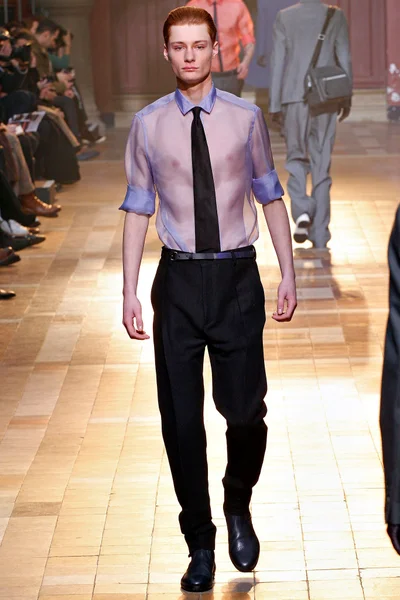 Look 36